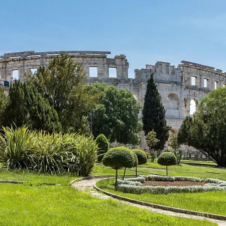 Ursa By Interhome Apartment Pjescana Uvala