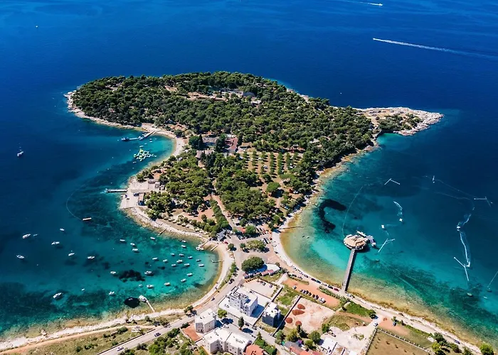 Apartment Ursa By Interhome