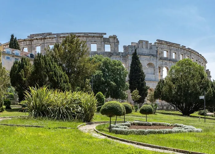 Ursa By Interhome Apartment Pjescana Uvala